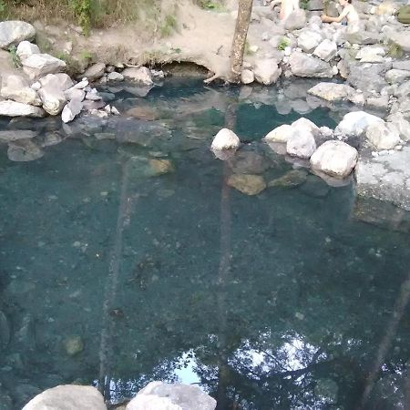 LʼHospitalet-près-lʼAndorre Chalet Bois Au Milieu Des Pyrenees מראה חיצוני תמונה